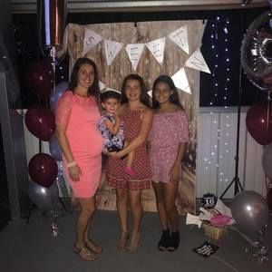 Meet your Posher, Kimberly